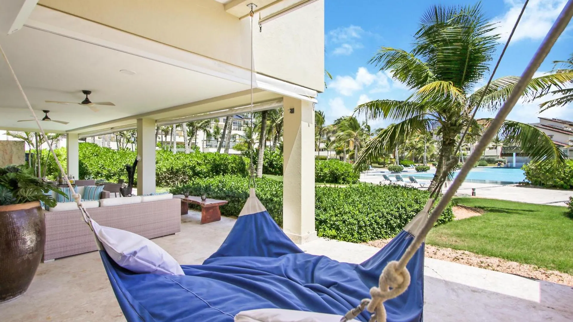 Apartment 2-Bedroom Beachfront Apartment, Capcana, Punta Cana