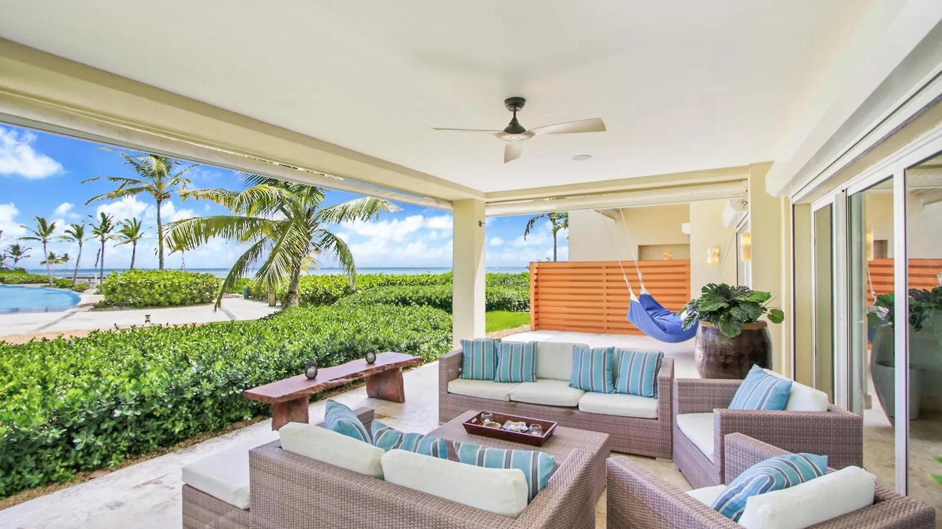 2-Bedroom Beachfront Apartment, Capcana, Punta Cana 0*,